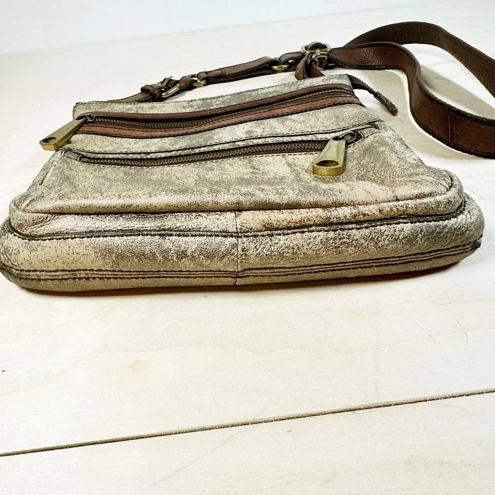 Fossil Soft Leather Gold Purse Rustic Antique Brass Cross-Body Metallic‎